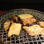 ぐりぐり家 - お肉焼いています② (2025.05.06)