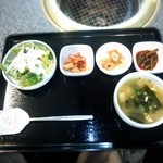 炭火焼肉・韓国家庭料理 ソナム - セットの小鉢