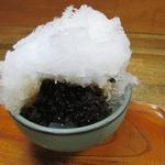 氷豆かんてん（620円）かまくら作成中