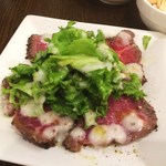 門仲バルコッコロコ - 牛肉のたたき