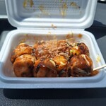 asagiiro - 料理写真:たこ焼き(チョイ辛めソース)