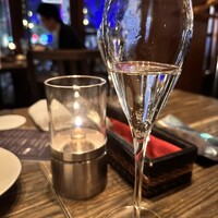 grigio la tavola - 