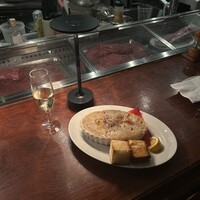 カルネジーオ イースト - 