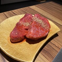 黒毛和牛ヘレ肉専門店 炭火焼肉 りきちゃん 北浜店 - 