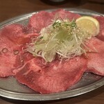 炭火焼肉　ゴン太 - ネギ塩タン