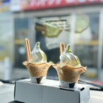 ミニストップ - 料理写真:抹茶ラテミックスソフトクリーム