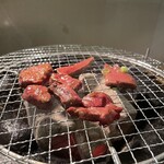 炭火焼ホルモン　たろべえ - 
