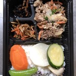 旬八弁当店 - 中身