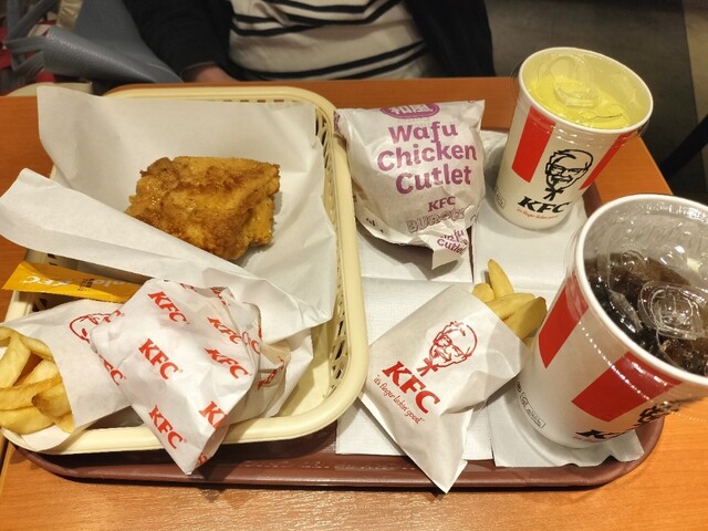 Kentucky Fried Chicken Ionmoru Nara Tomigaoka Ten
