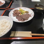 牛たん焼き仙台 辺見 大丸梅田店 - 