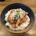 麺屋 龍壽 - 限定チャーシュー丼