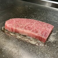 名駅 鉄板焼き 森本Ｘ Premium - A5黒毛和牛サーロインの鉄板焼き