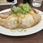 ラーメン ばんだい - ネギも写真より多い