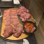 厚切り牛タン 焼肉 一心たん助 目黒店 - 