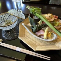 懐石料理 花壇 - 