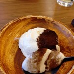 Italiana Pinocchio - 自家製ティラミス