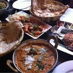 蓮池印度餐厅 - 