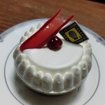 ル パティシエ タカギ  - LE PATISSIER TAKAGI『フロマージュ ドゥ』735円