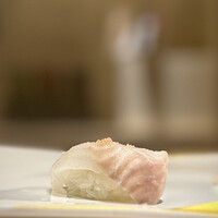 名古屋 栄 栞庵 鮨 やましろ - 