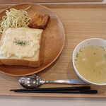 トーコーキッチン - ポテトサラダパン キッシュ、スパサラ、スープ