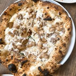 ピッツェリア・ヴィノテカ・イル・ペコリーノ - 