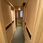 個室 和牛すき焼き 霜降り - 