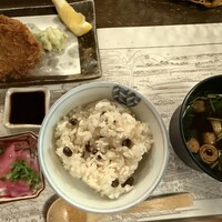 韻松亭 - 