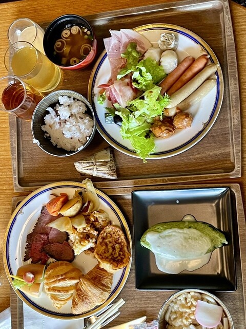 Lounge Riverhead ( Hotel Granvia Osaka)