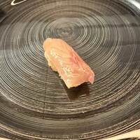 鮨 四 -  鮨 四 -