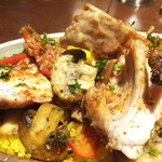 PALOMBE - ウサギとチョリソーのパエリア仕立て