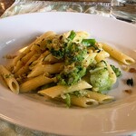 ヴィッラ デルピーノ - 五日市ブロッコリーとアンチョビのショートパスタ