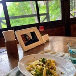 ヴィッラ デルピーノ - 五日市ブロッコリーとアンチョビのショートパスタ