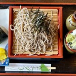 食事処しんりん - ざるそば（¥800）+おにぎりセット（¥150）（税込）