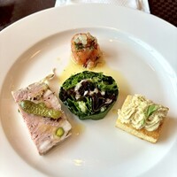 ブラッスリー ポール・ボキューズ 銀座 - スペシャリテの前菜3種