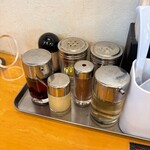 麺屋 無双 - 卓上