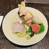 ダイナミックキッチン＆バー 響  新宿サザンタワー店 - 