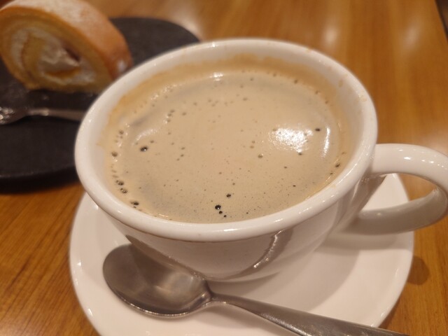 Cafe Shakey's photo 2