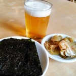 中華菜舘 清心 - お通しサービスの搾菜と韓国海苔