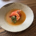 タイ料理 みもっと - 徳島産足赤海老（クマエビ）のトムヤムクン（2025年4月のコースより）