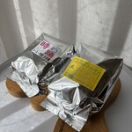 豆図鑑 - パッケージデザインから味を想像