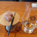 Komoro Joryujo - Limited Spring Special – KOMORO Newborn - Sakura Cask × Sakura Yokan au Chocolat (JPY 1,500, Tax Included)