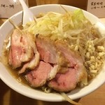 Gekiryuu - 肉入り