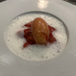 レストラン ラフィナージュ - ヴィオリ見立てラビオリ風ヨーグルトソース