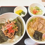 やなぎ亭 - 焼肉丼めん 930円