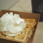 WAFFLE STAND WASHA WASHA - 料理写真:
