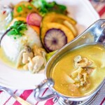 マリーチサーカスカフェ - グリーンカレー