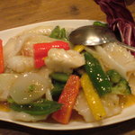 中華小彩料理　たすく　 - 烏賊とセロリの炒め物