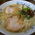 【特選ロース太肉麺(ターロウメン)　８６０円】(２０食限定)