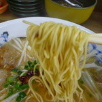 ラーメン無法松 - 防腐剤や保存料を使わない生麺を使用♪