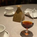 中国飯店 富麗華 - 富麗華酒は甘口の極上紹興酒